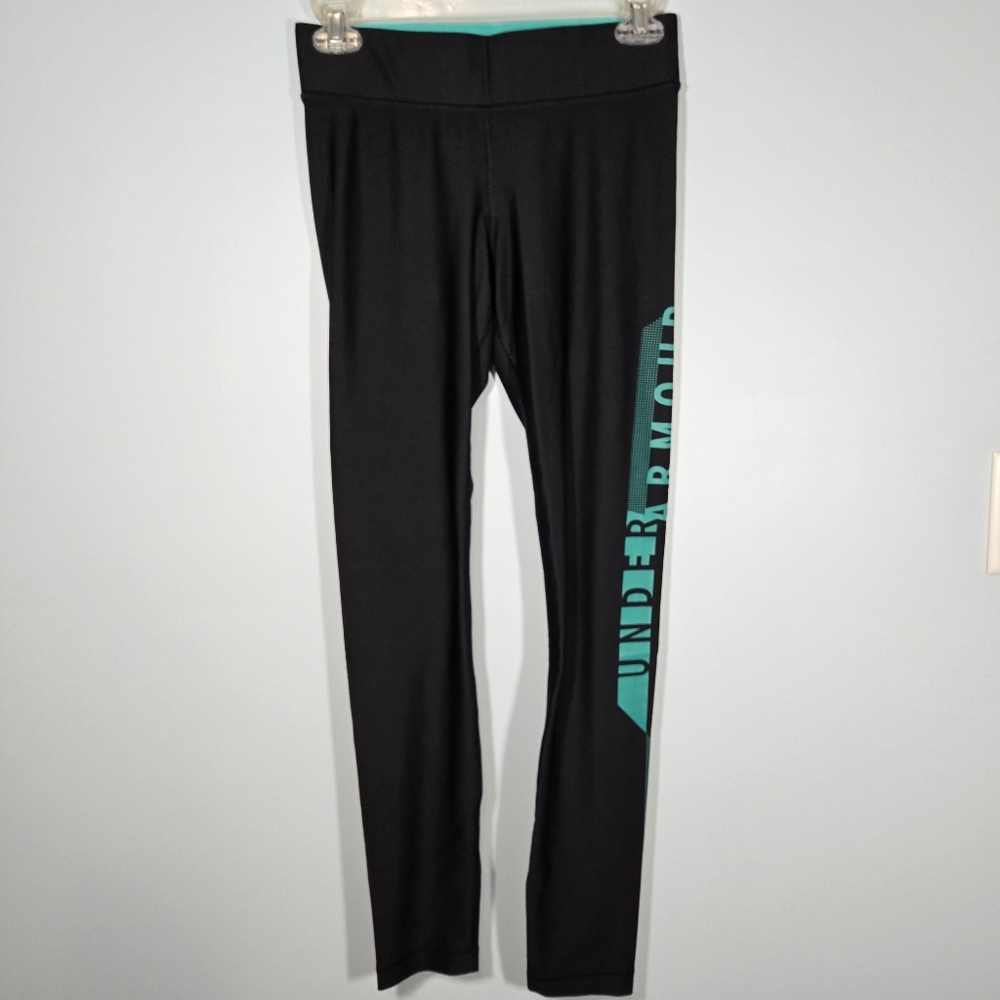 Under Armour Women’s Black and Green Compression Leggings Size Medium